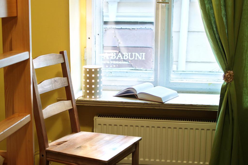 Frolic Goats Hostel Познан Екстериор снимка